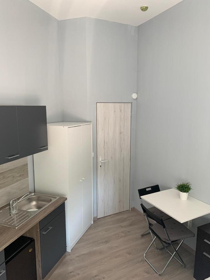 Kinizsi Udvar Apartmanhaz Balatonboglar Exterior photo