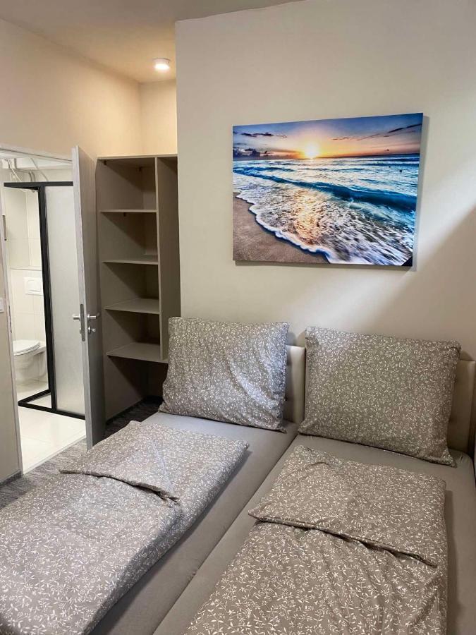 Kinizsi Udvar Apartmanhaz Balatonboglar Exterior photo